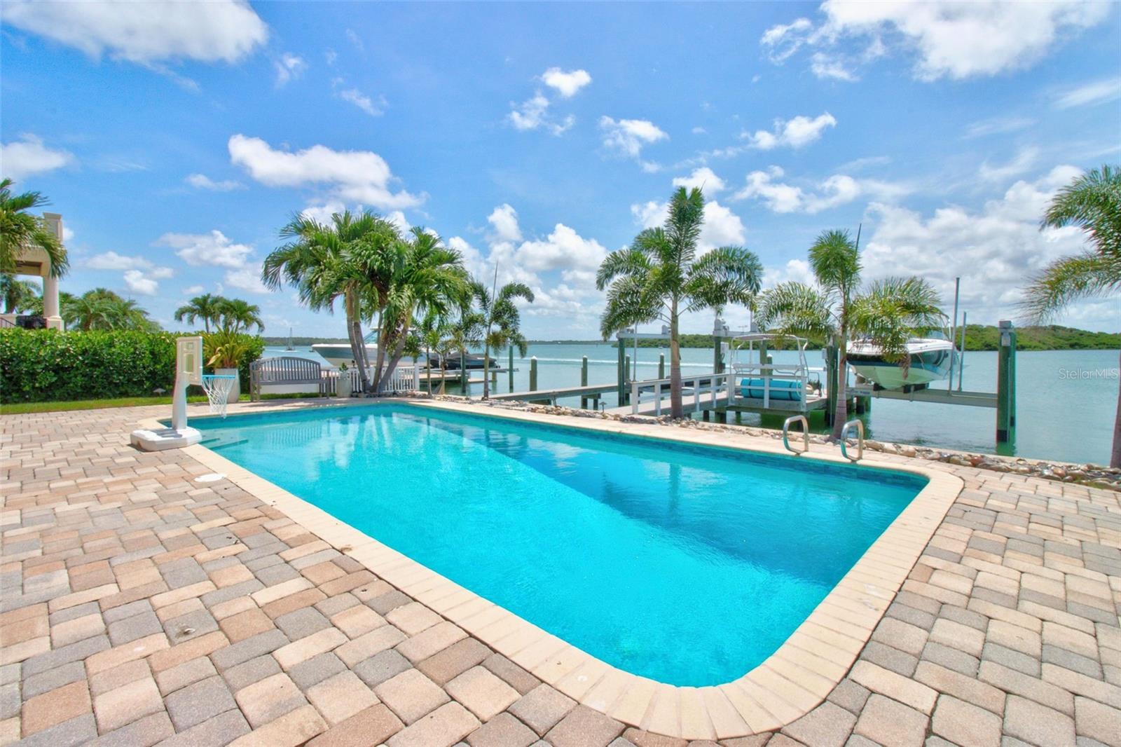 CRYSTAL ISLAND 2ND ADD - Residential