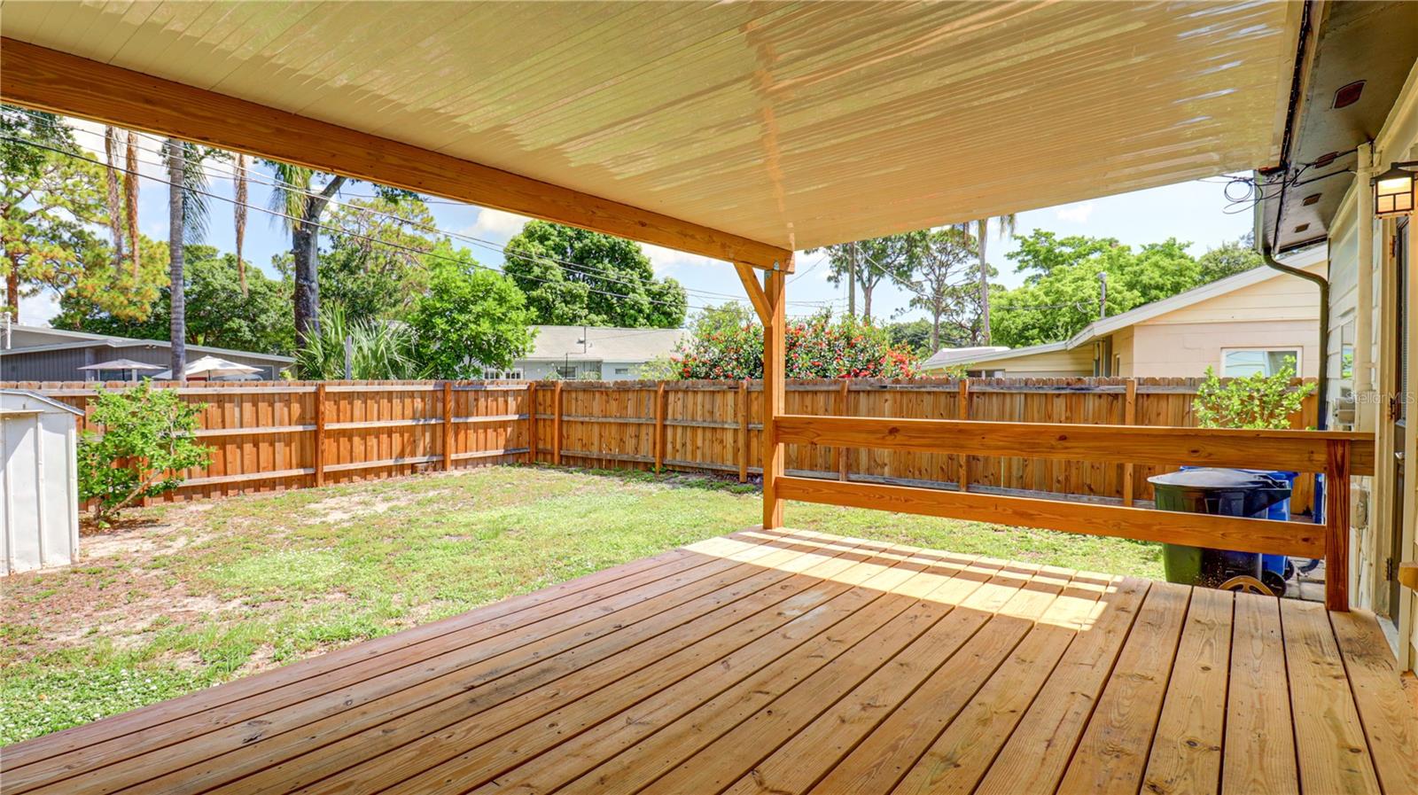 RIO VISTA - Residential