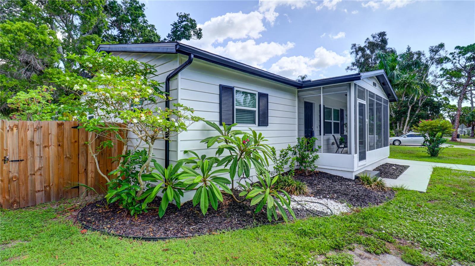 RIO VISTA - Residential