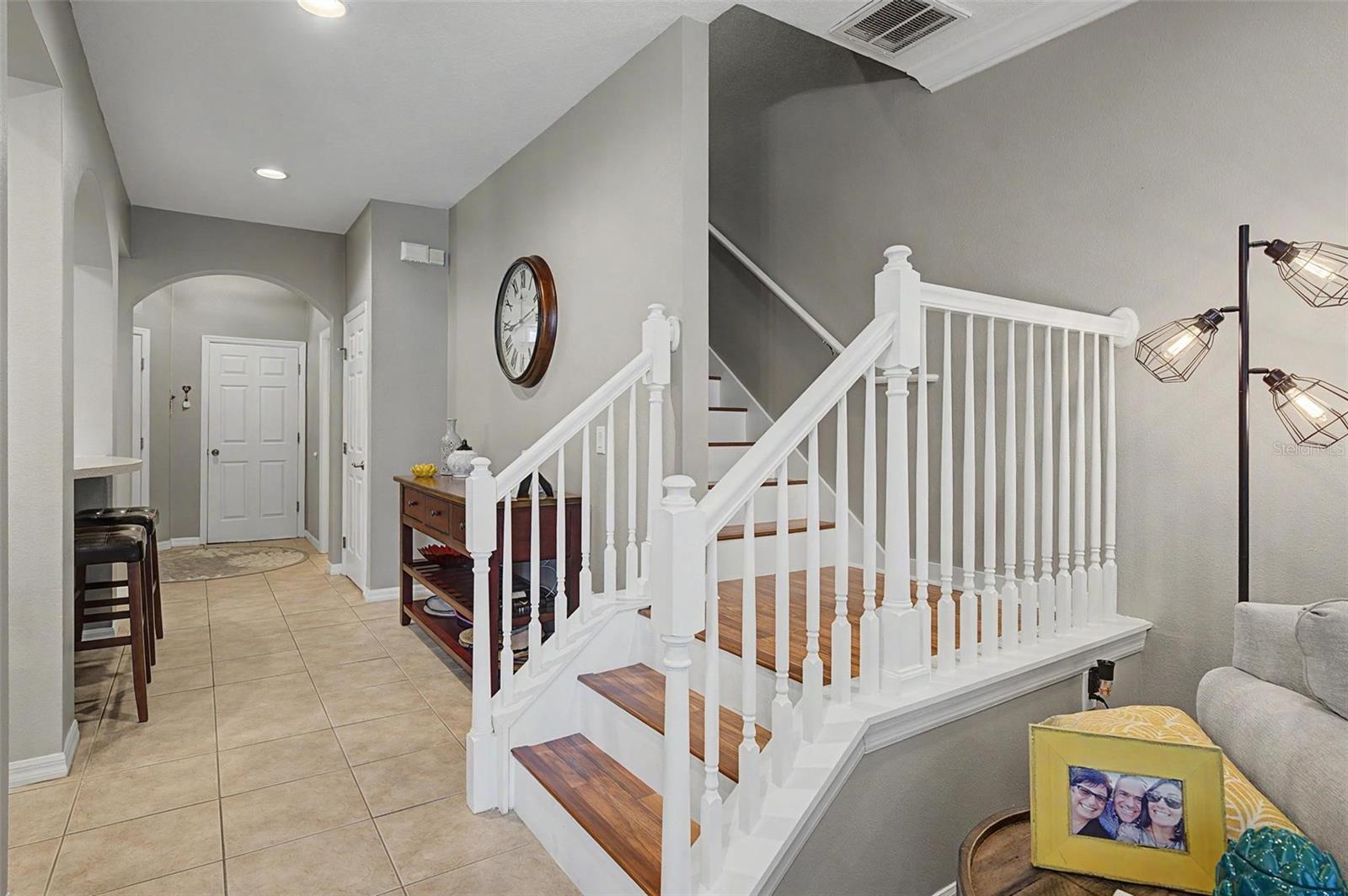 HUNTINGTON RIDGE TWNHMS - Residential