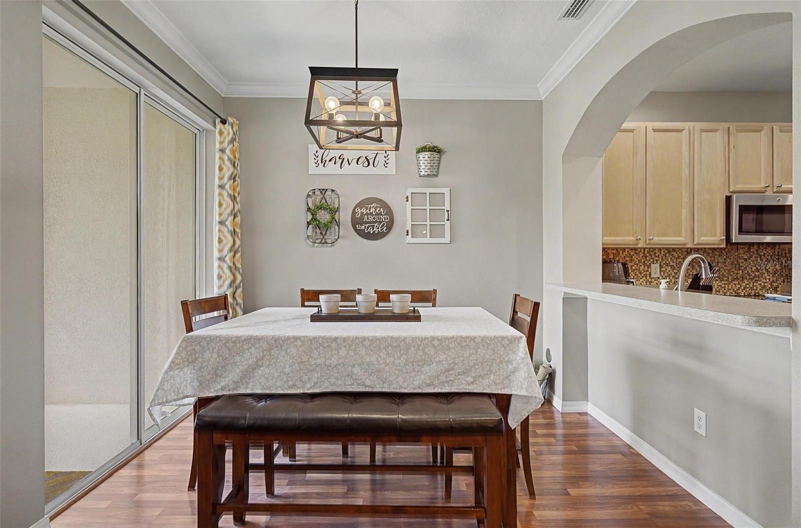 HUNTINGTON RIDGE TWNHMS - Residential