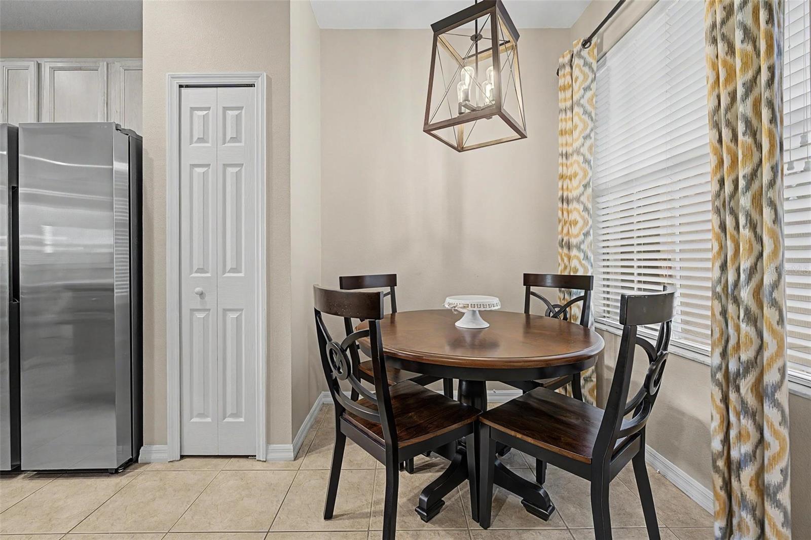 HUNTINGTON RIDGE TWNHMS - Residential