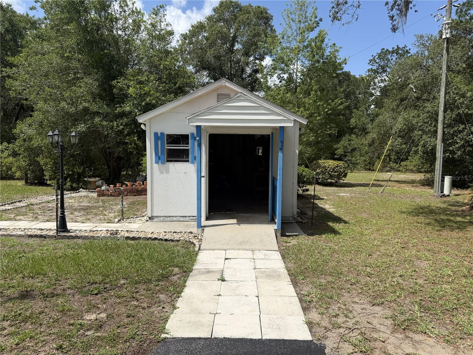 RAINBOW SPRINGS WOODLANDS - Residential