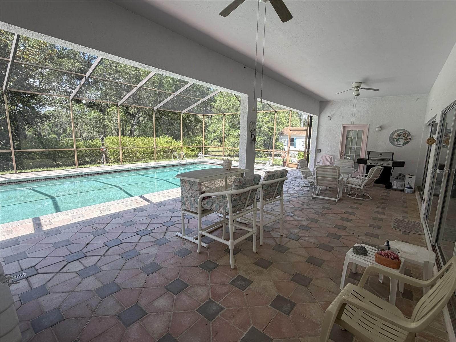 RAINBOW SPRINGS WOODLANDS - Residential