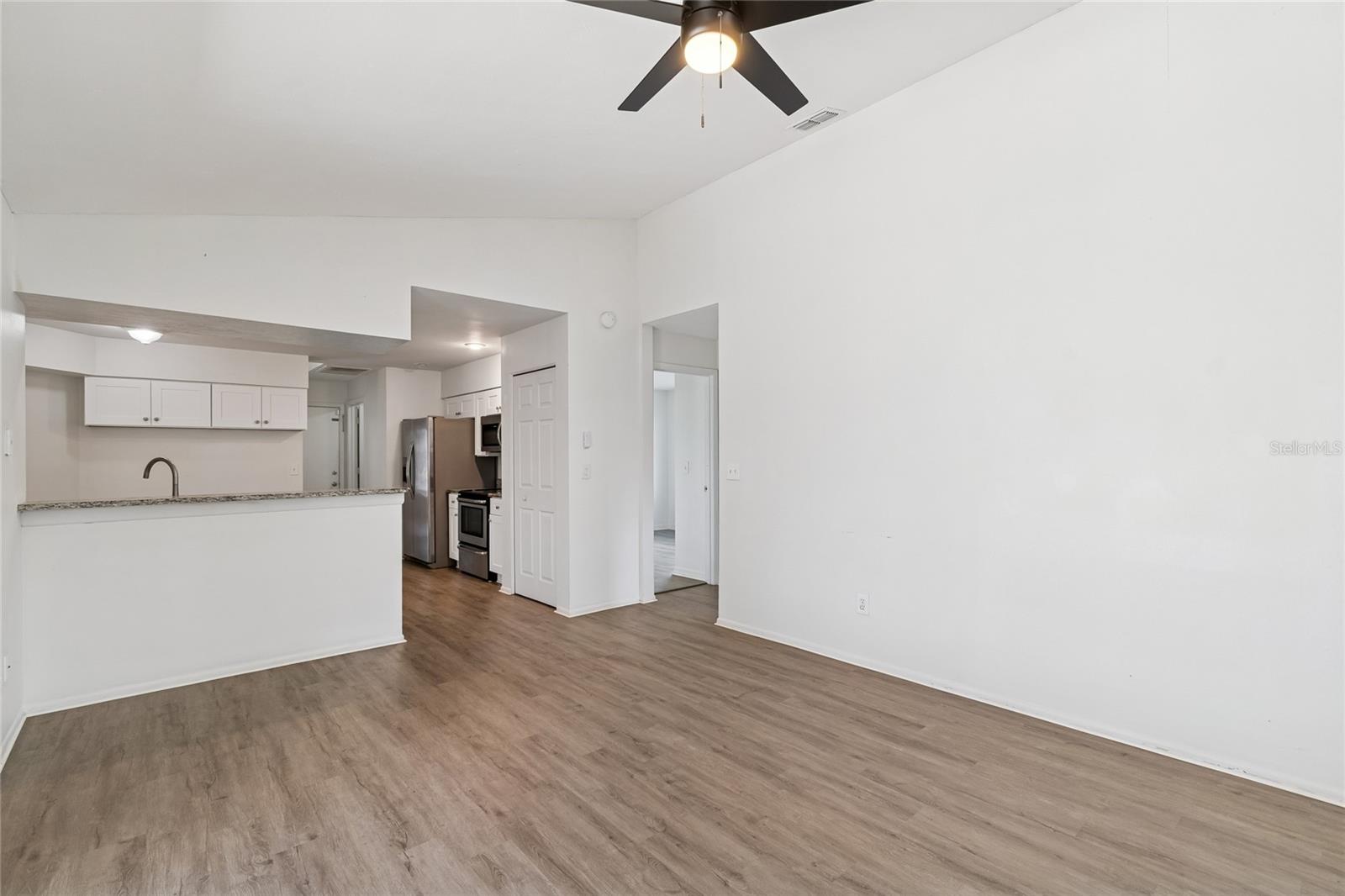 COUNTRYWAY PRCL B TRCT 21 PH 2 - Residential Lease