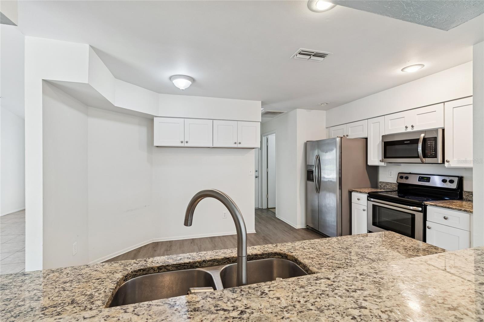 COUNTRYWAY PRCL B TRCT 21 PH 2 - Residential Lease