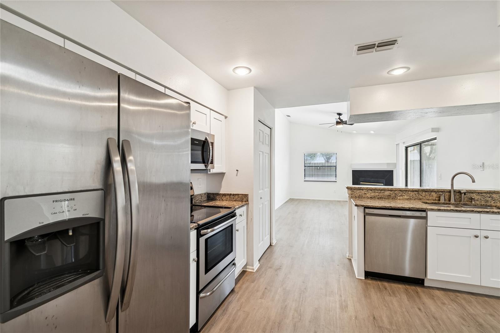 COUNTRYWAY PRCL B TRCT 21 PH 2 - Residential Lease