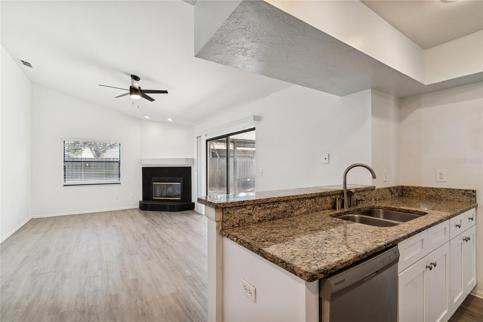 COUNTRYWAY PRCL B TRCT 21 PH 2 - Residential Lease