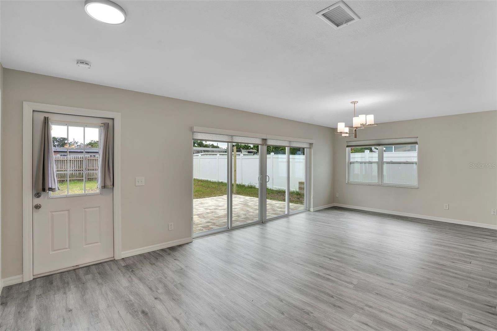 EL DORADO HILLS ANNEX - Residential Lease