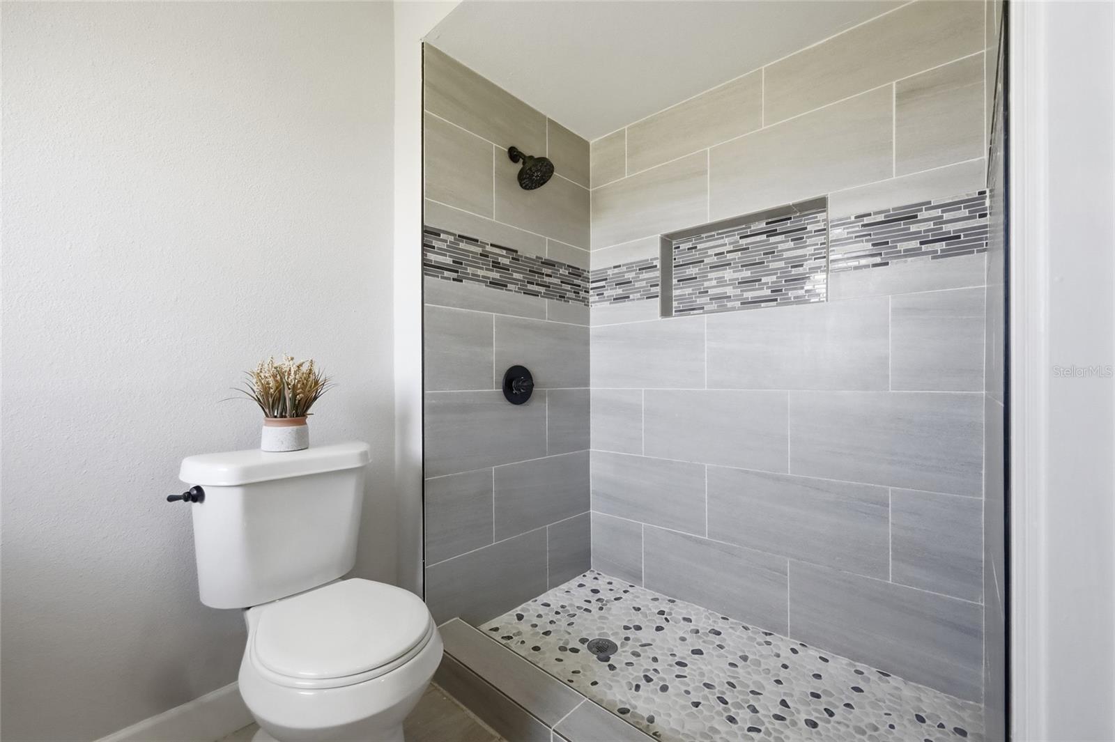 DELTONA LAKES UNIT 43 - Residential