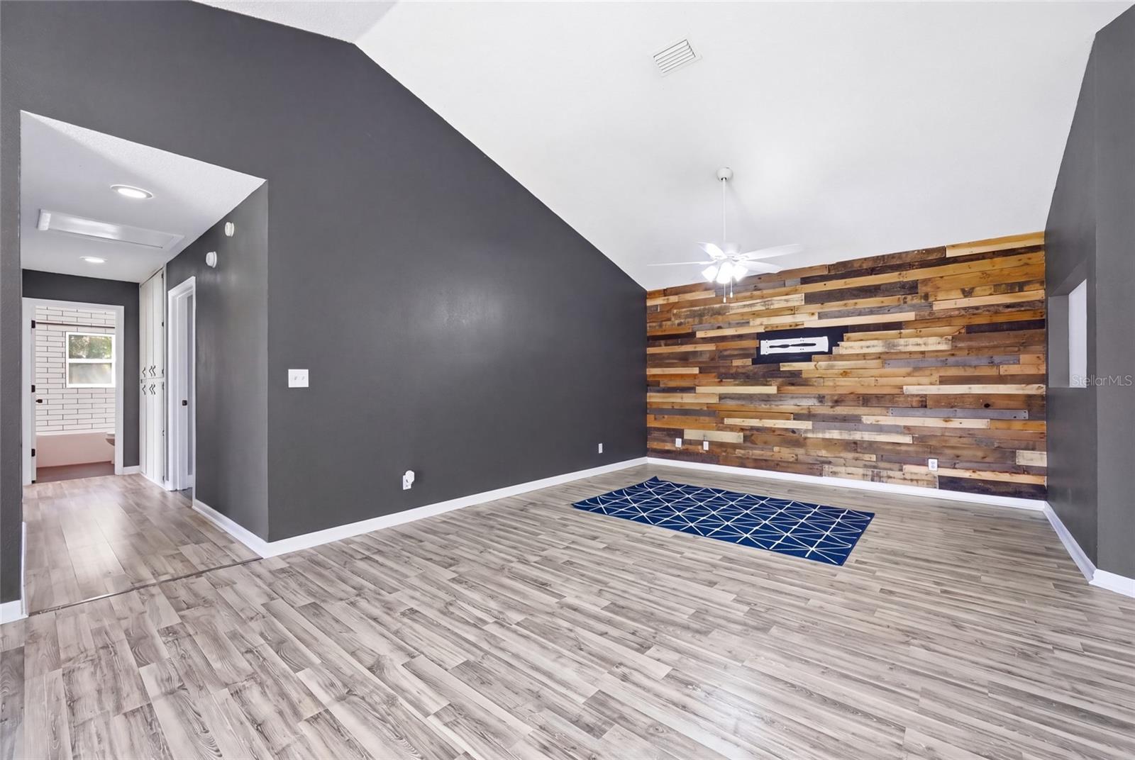 DELTONA LAKES UNIT 43 - Residential