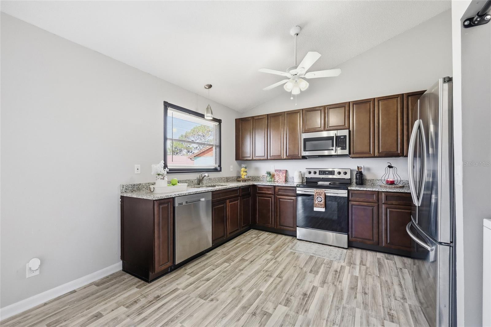 DELTONA LAKES UNIT 43 - Residential