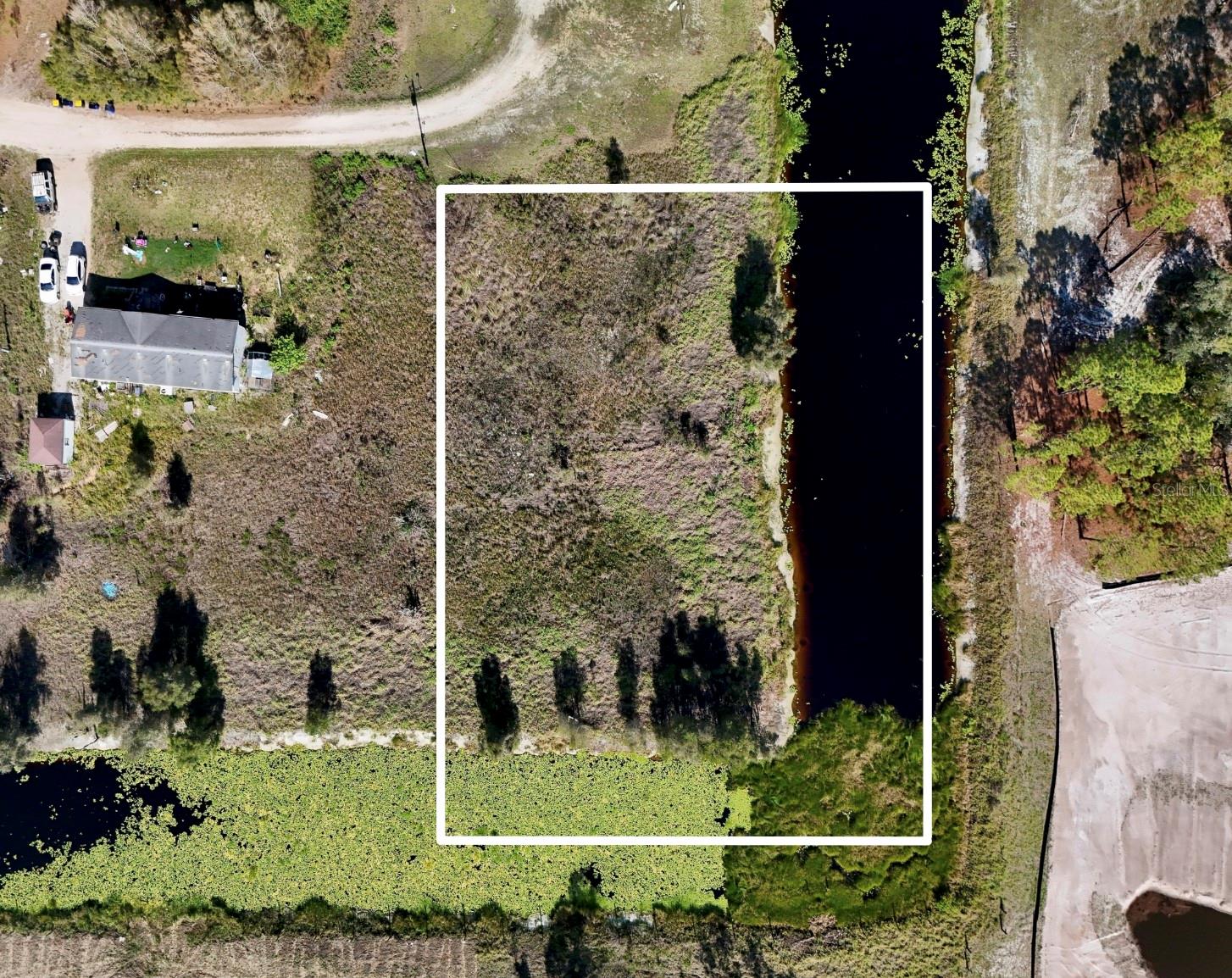 HOLIDAY ACRES 1ST ADD - Land