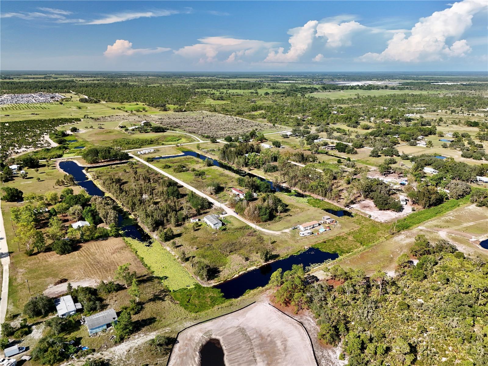 HOLIDAY ACRES 1ST ADD - Land