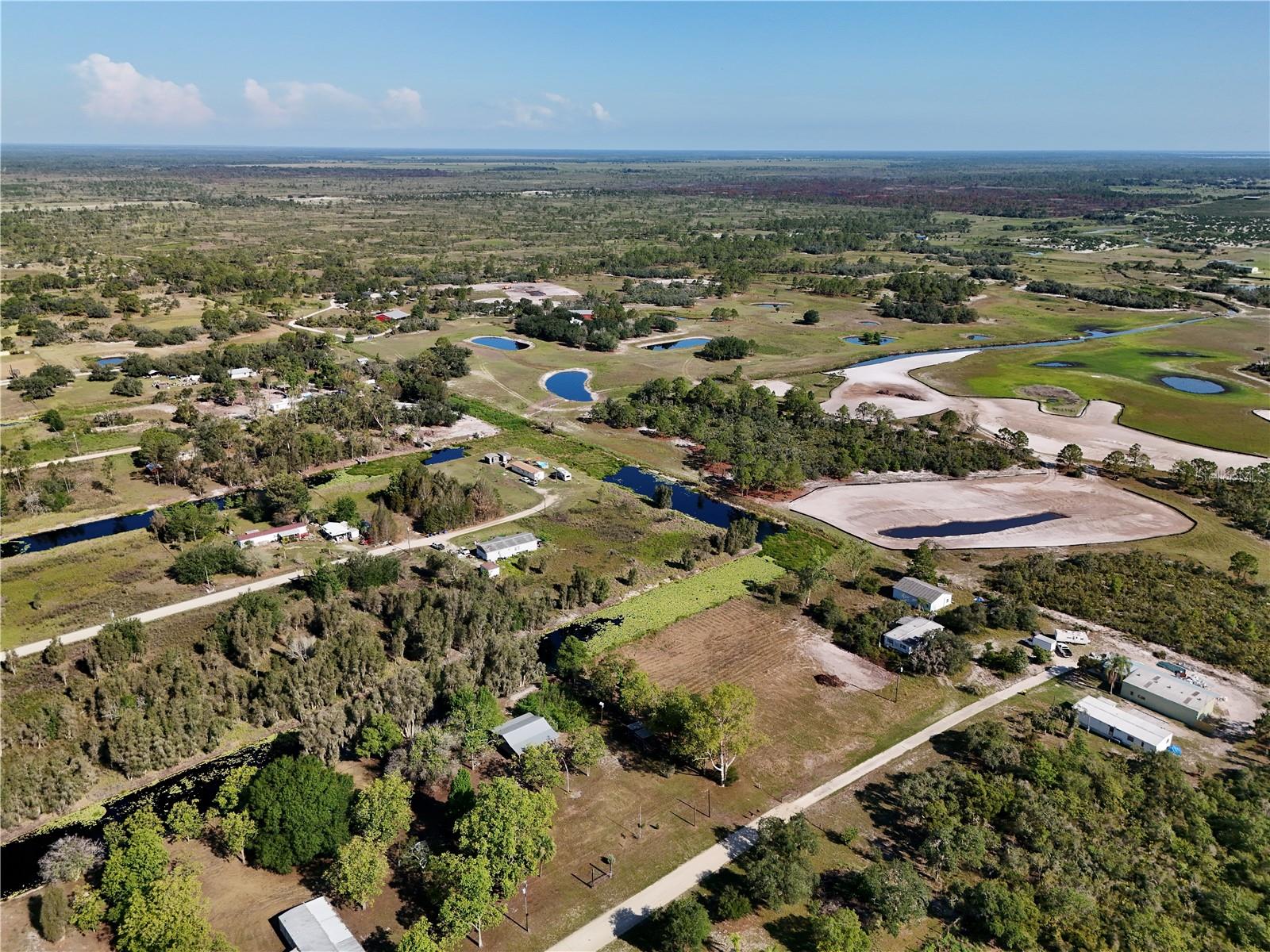 HOLIDAY ACRES 1ST ADD - Land