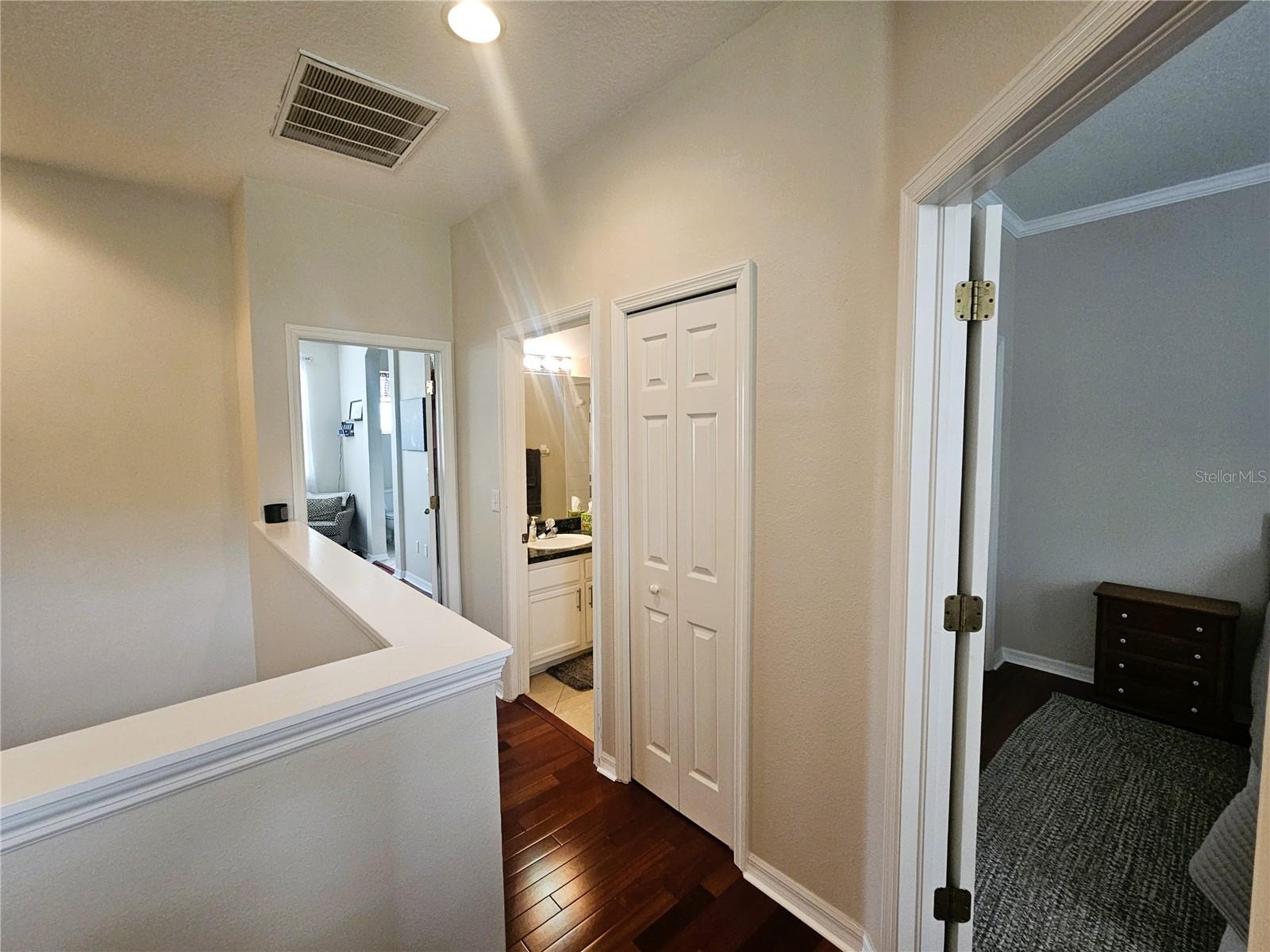 STONE RIDGE AT HIGHWOODS PRESE - Residential Lease
