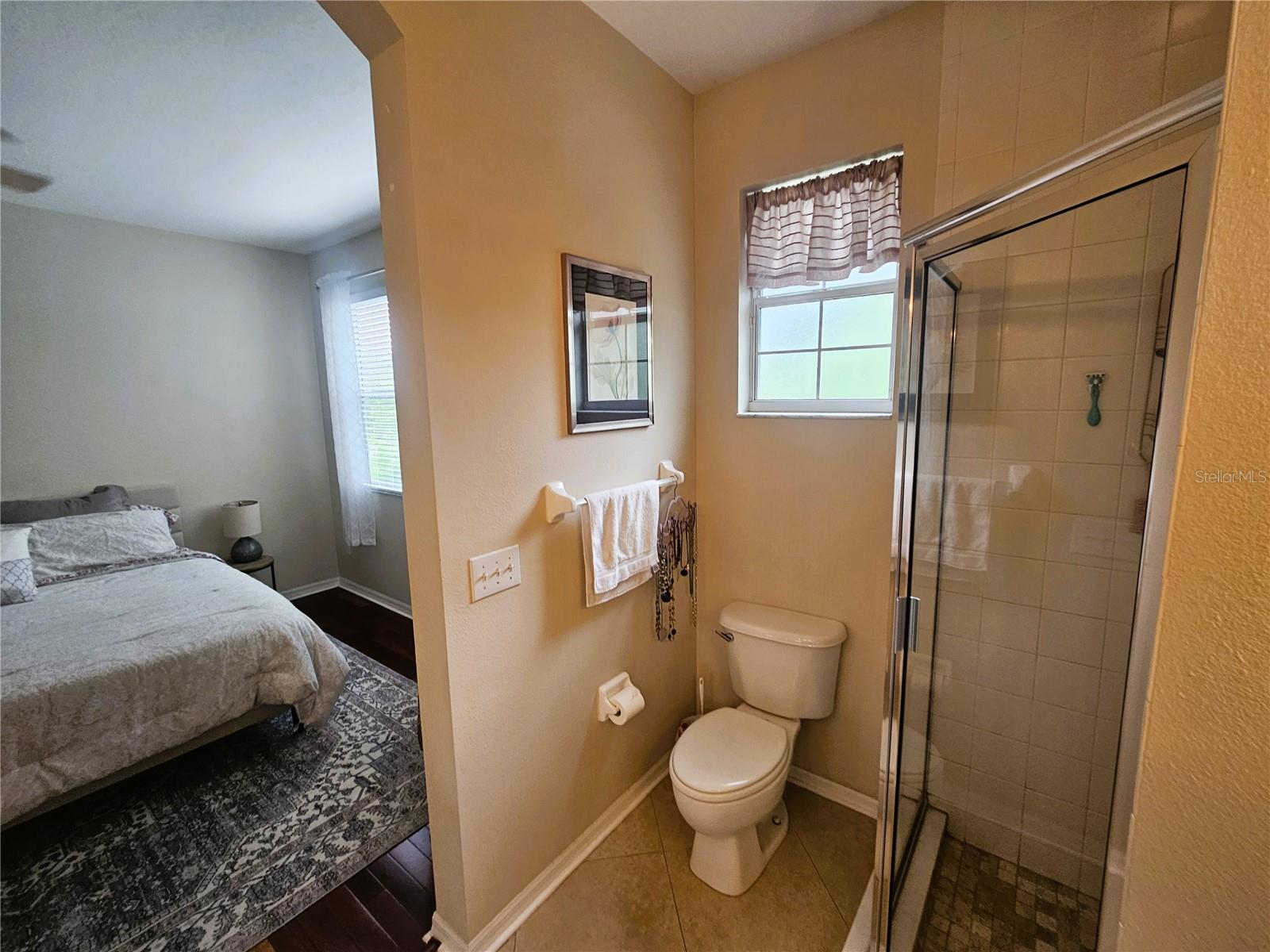 STONE RIDGE AT HIGHWOODS PRESE - Residential Lease