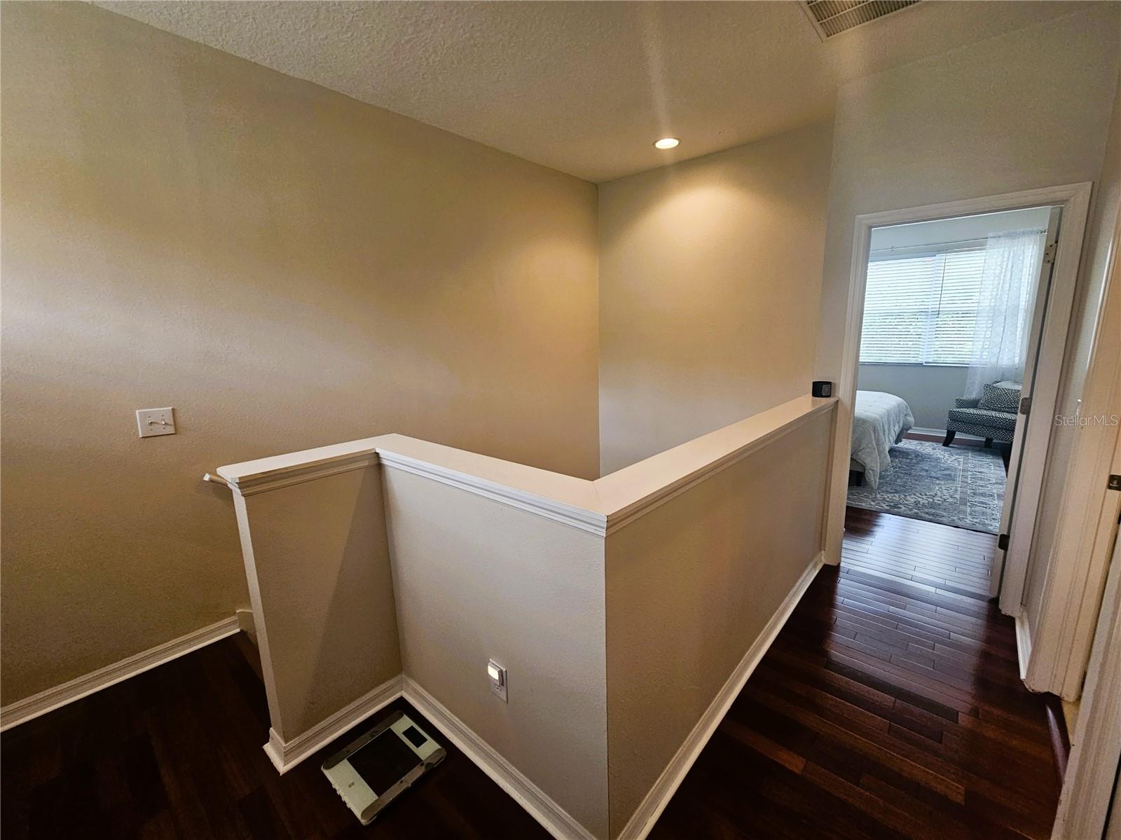 STONE RIDGE AT HIGHWOODS PRESE - Residential Lease