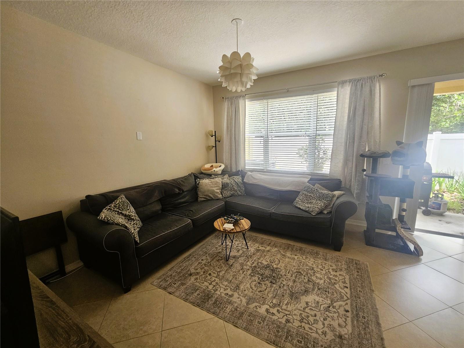 STONE RIDGE AT HIGHWOODS PRESE - Residential Lease