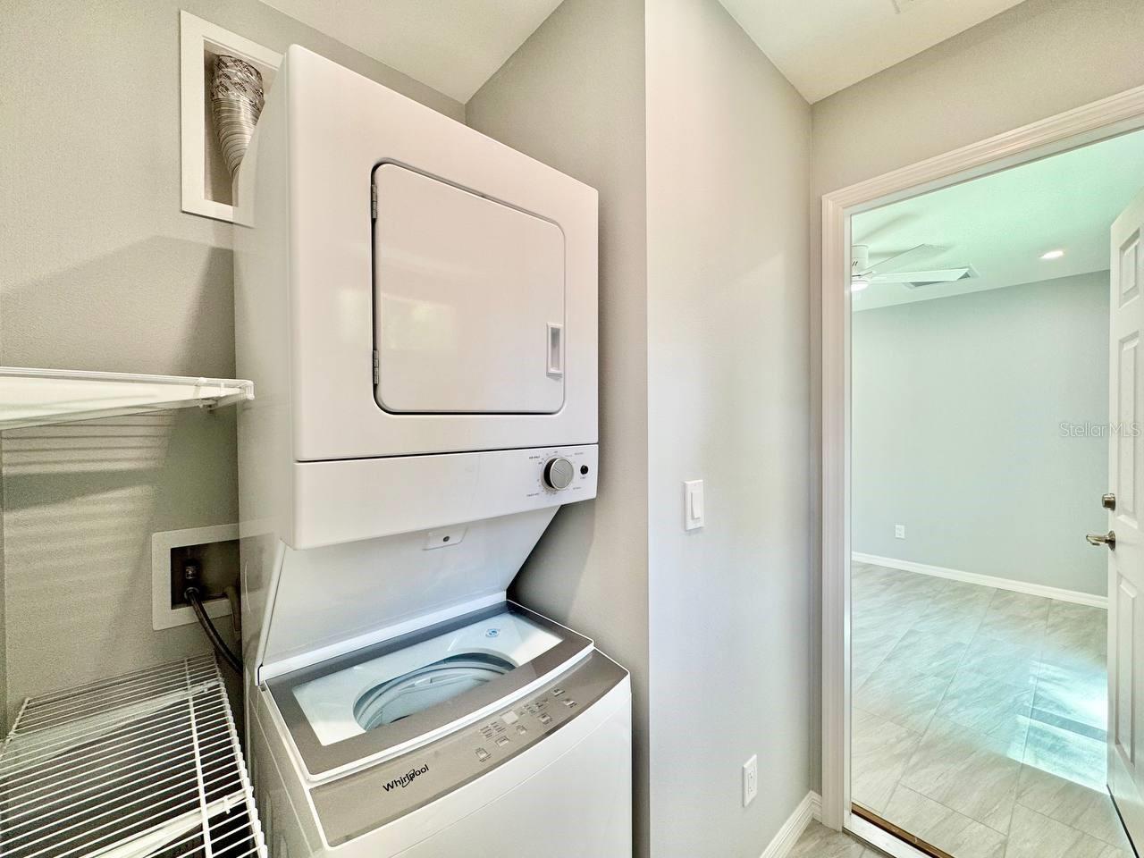 DEL RIO ESTATES UNIT 9 - Residential Lease