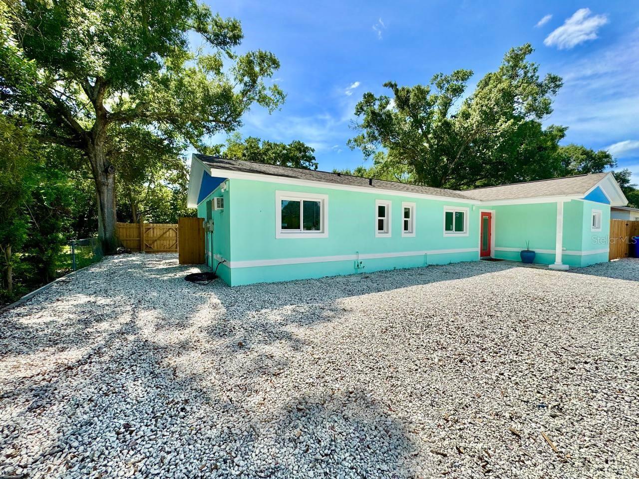 DEL RIO ESTATES UNIT 9 - Residential Lease