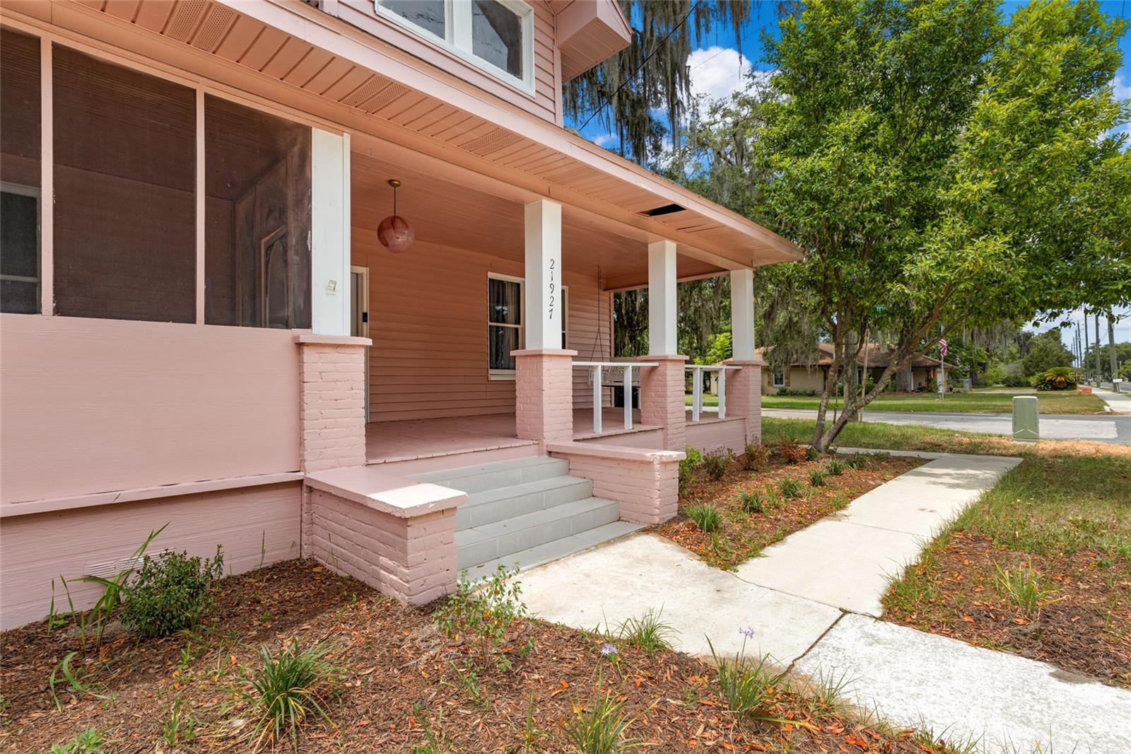 HAWTHORNE UMBERGER SUB - Residential