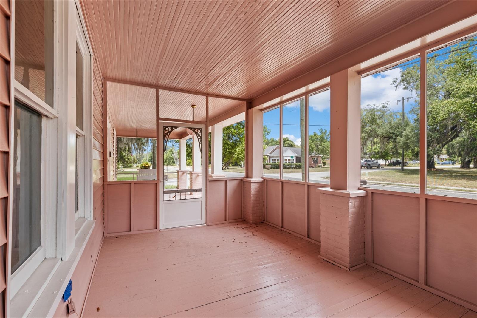 HAWTHORNE UMBERGER SUB - Residential