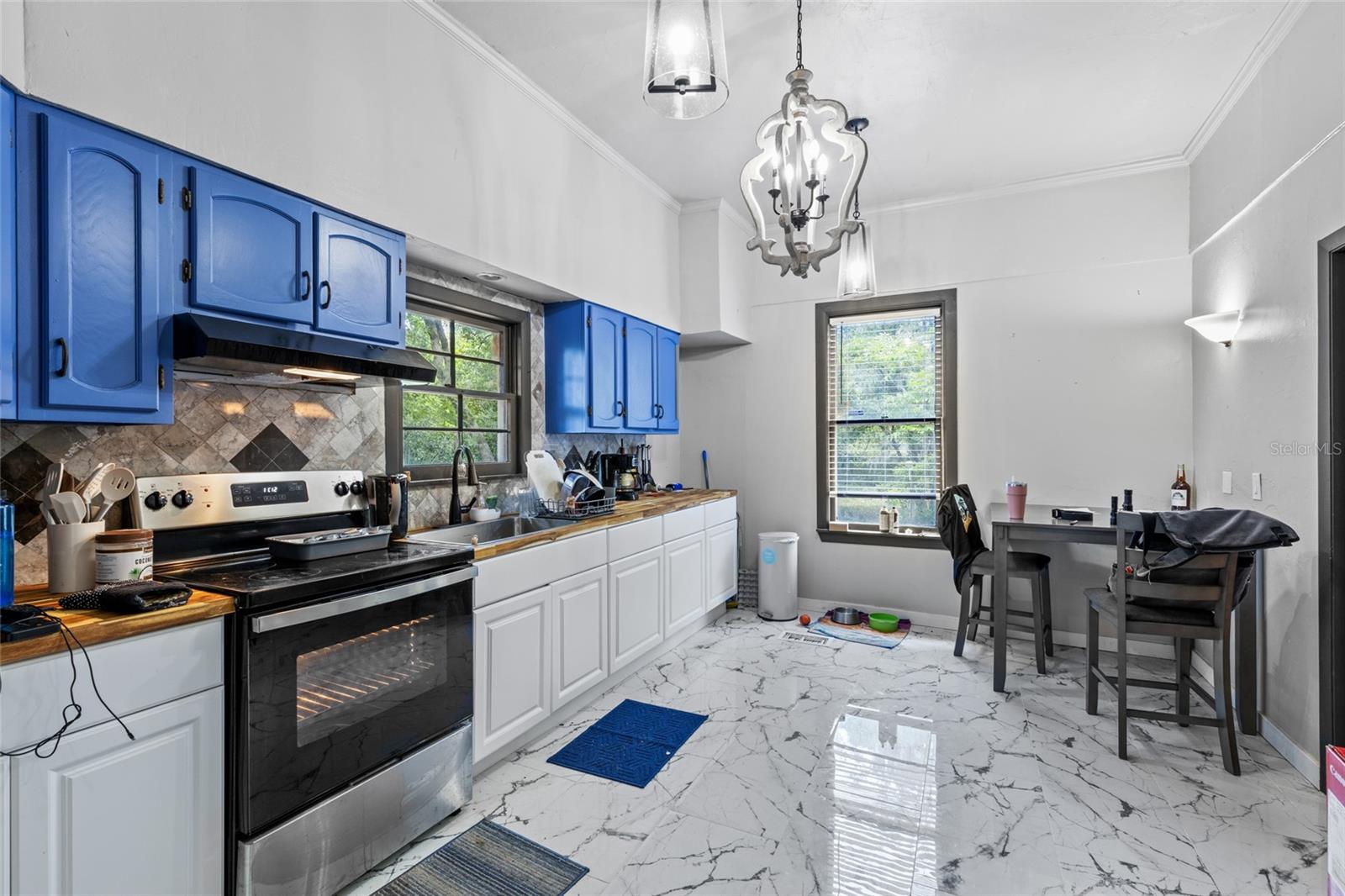 HAWTHORNE UMBERGER SUB - Residential