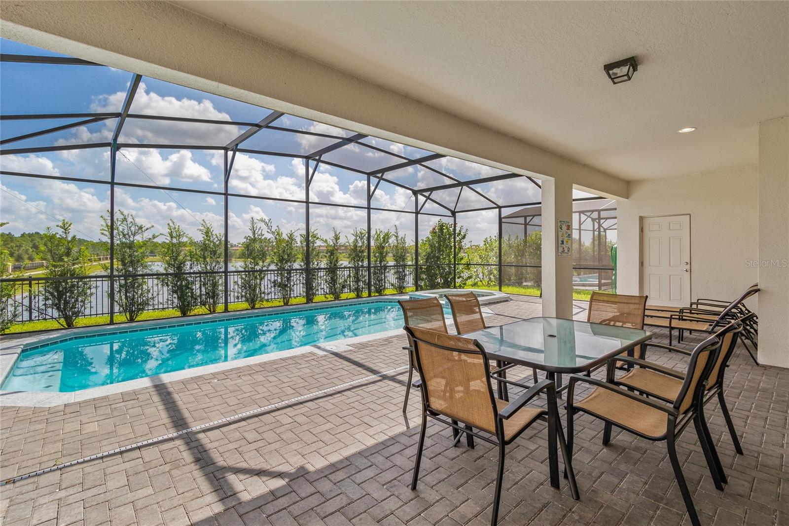 WINDSOR AT WESTSIDE PHASE 3 - Residential