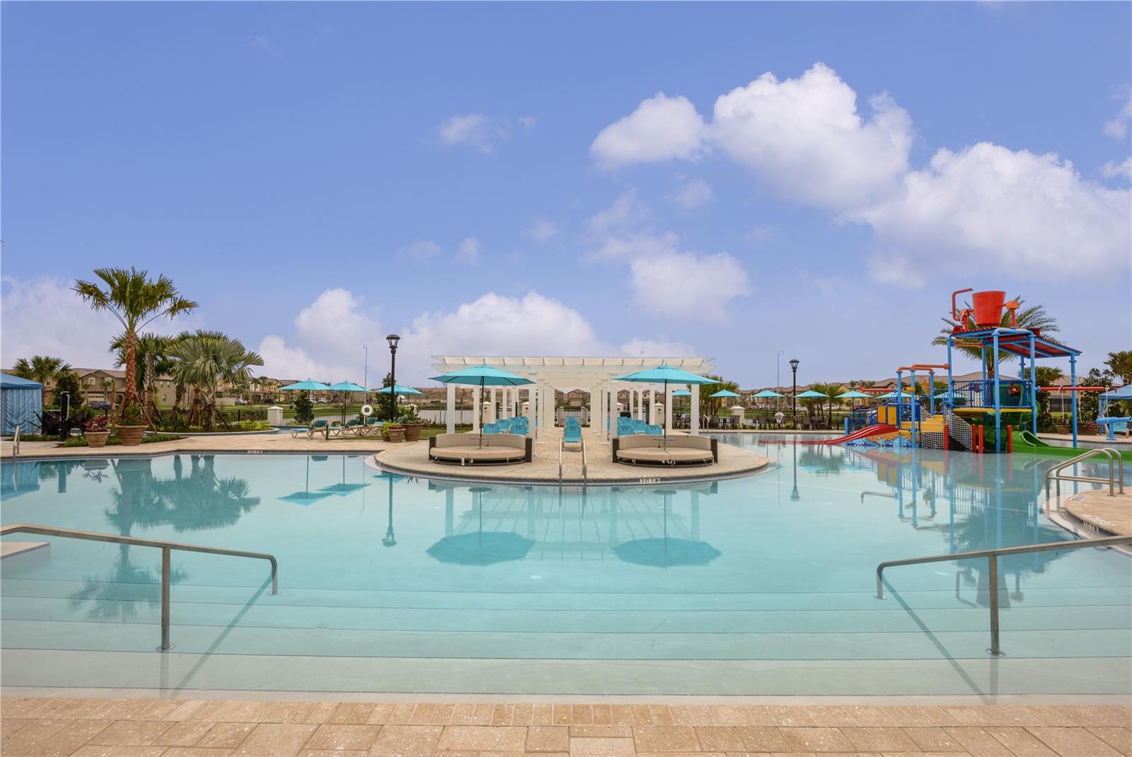 WINDSOR AT WESTSIDE PHASE 3 - Residential