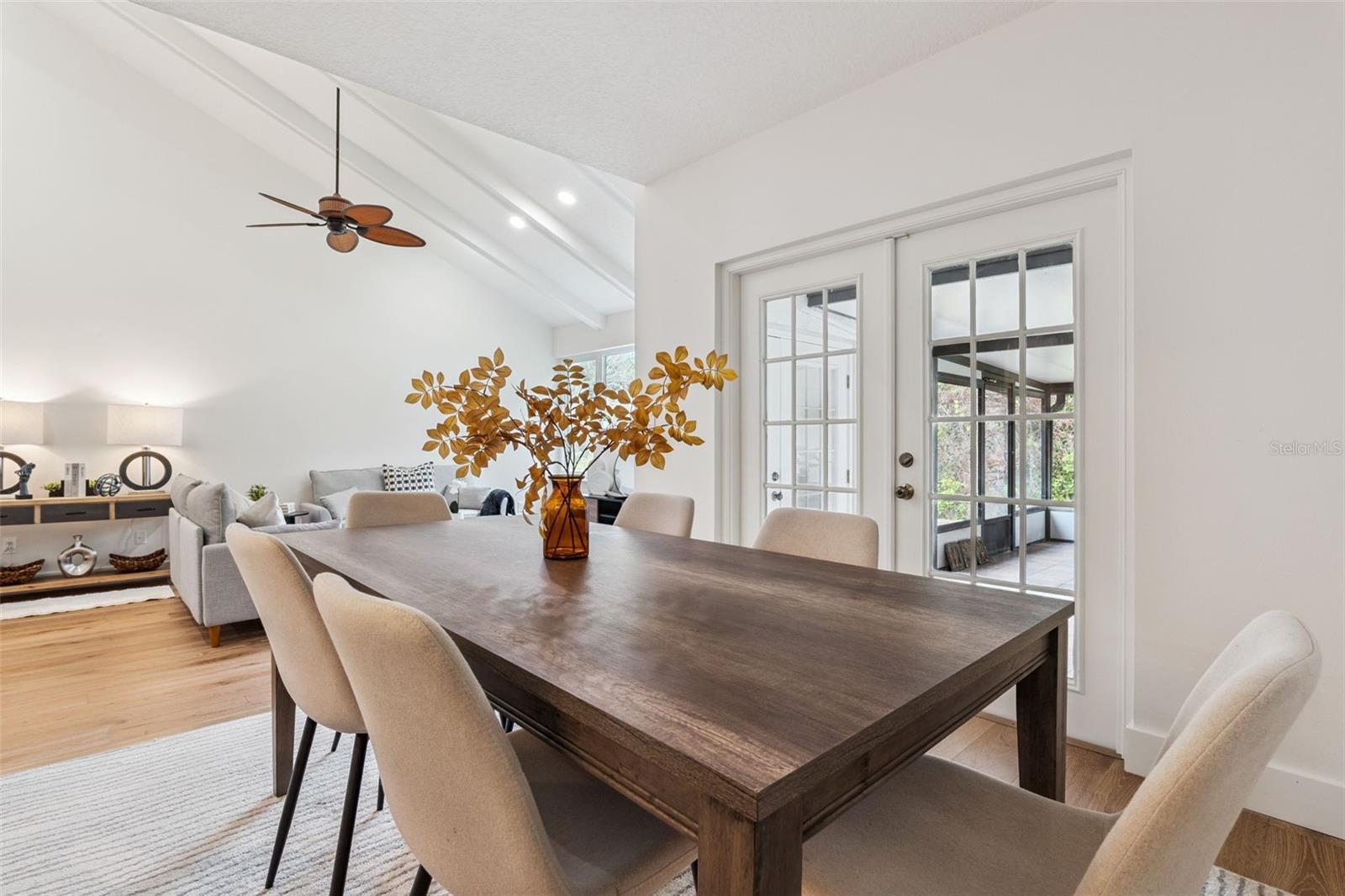 ULTRA VISTA CONDO - Residential