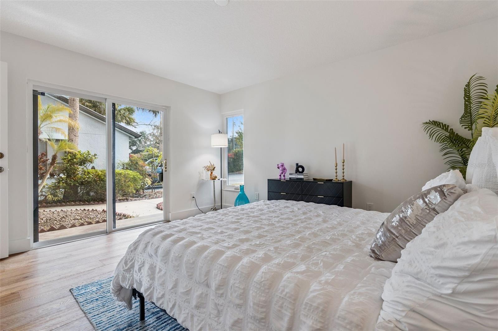 ULTRA VISTA CONDO - Residential