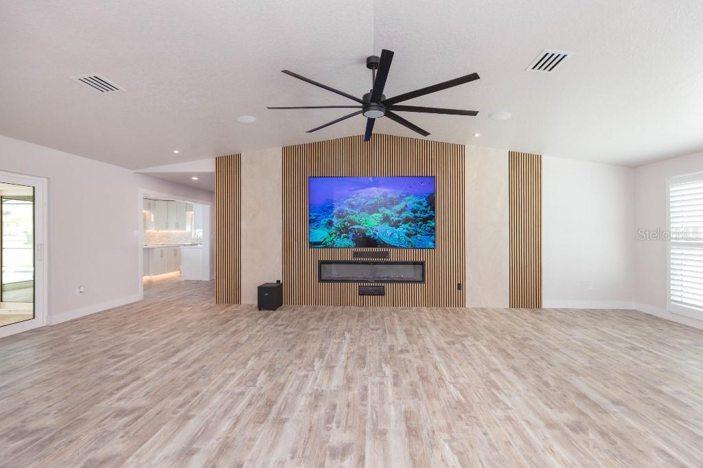 HARBOR BLUFFS SEC 4 - Residential