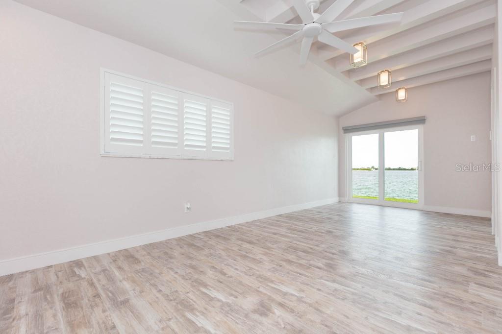 HARBOR BLUFFS SEC 4 - Residential