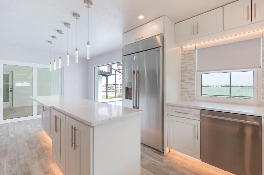 HARBOR BLUFFS SEC 4 - Residential