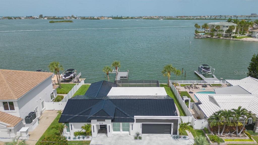 HARBOR BLUFFS SEC 4 - Residential