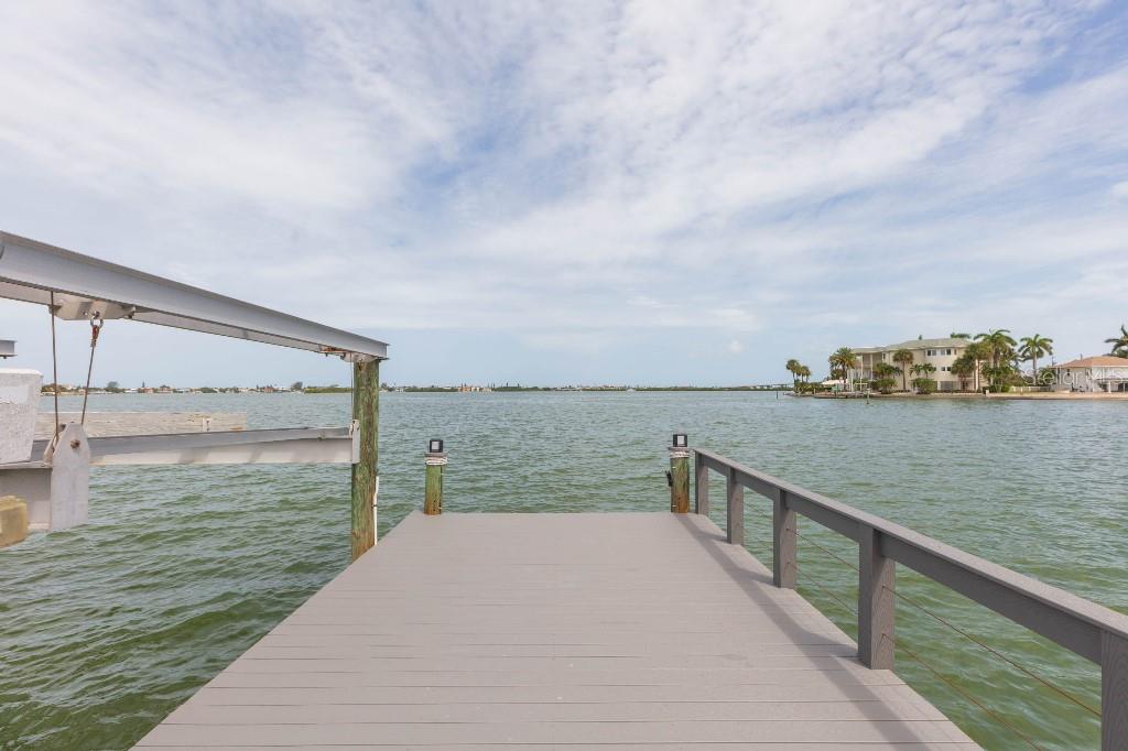 HARBOR BLUFFS SEC 4 - Residential