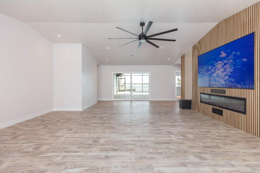 HARBOR BLUFFS SEC 4 - Residential