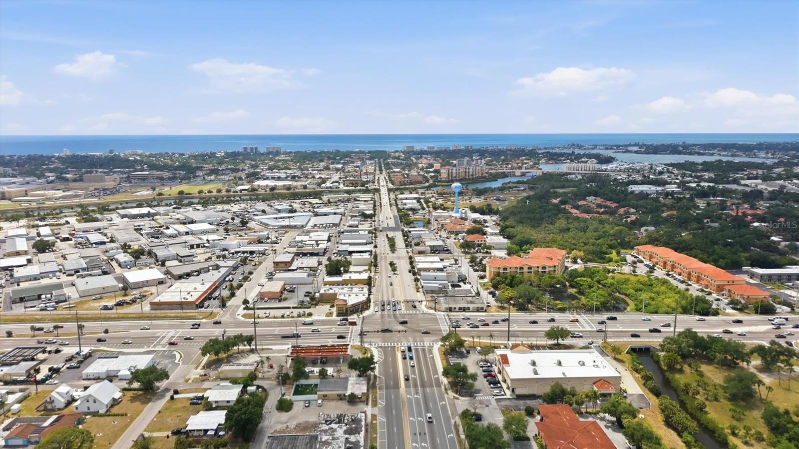 VENICE EDGEWOOD SEC OF - Commercial Sale