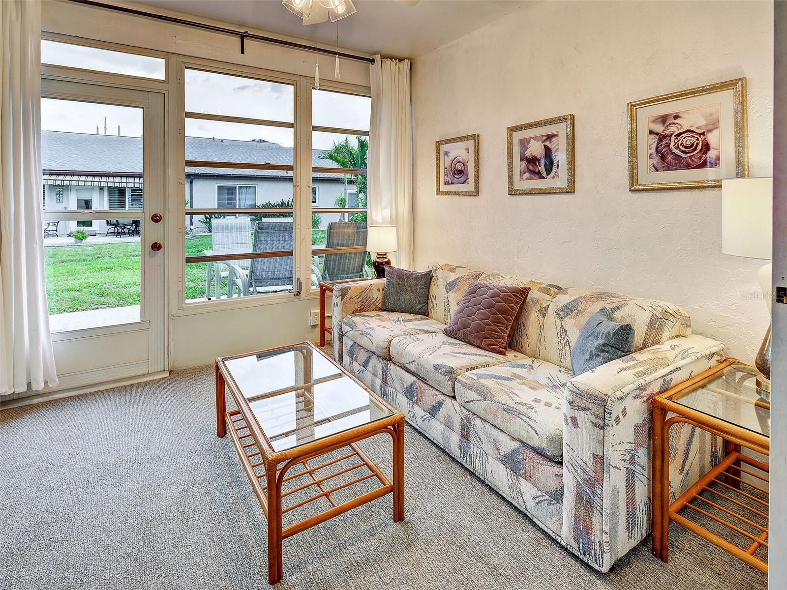 FOXWOOD - Residential