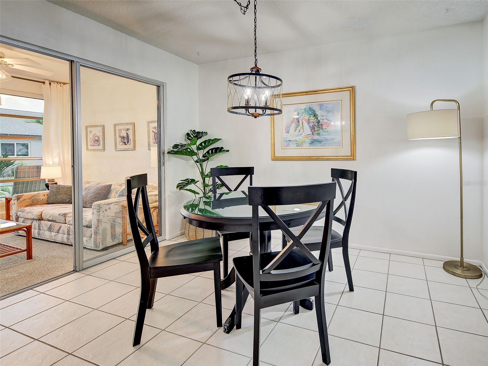 FOXWOOD - Residential