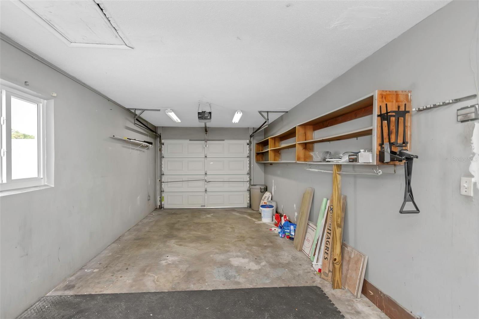 BONNIE BAY UNIT ONE - Residential Lease
