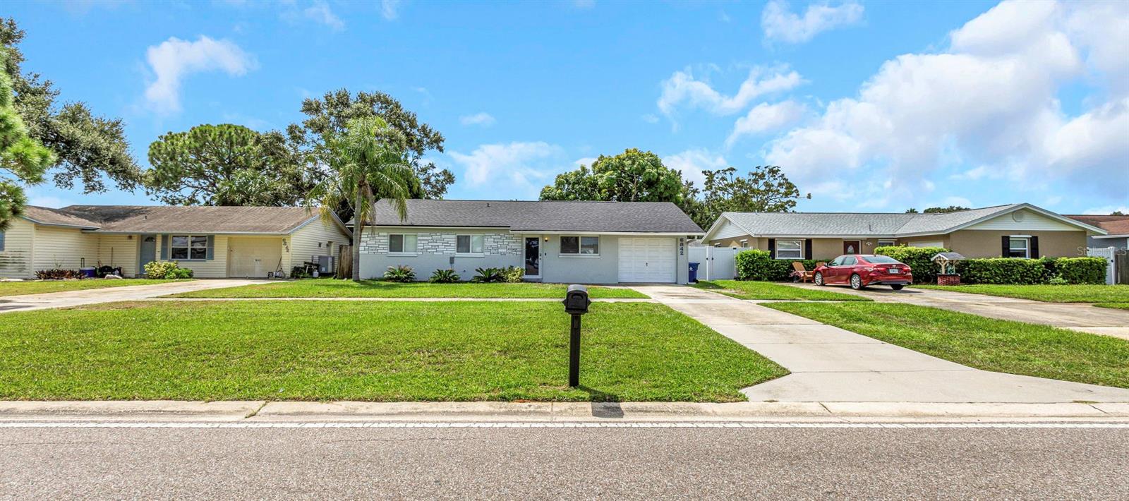 BONNIE BAY UNIT ONE - Residential Lease