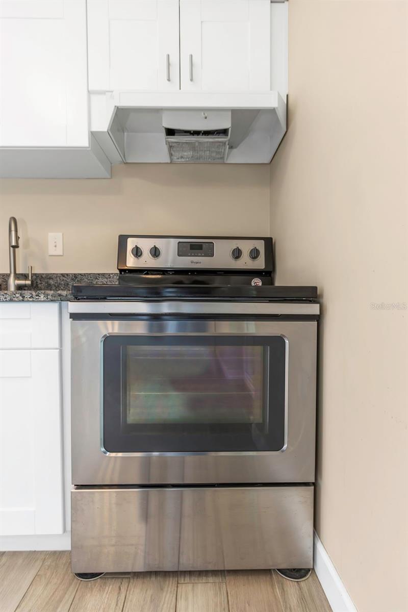 BONNIE BAY UNIT ONE - Residential Lease