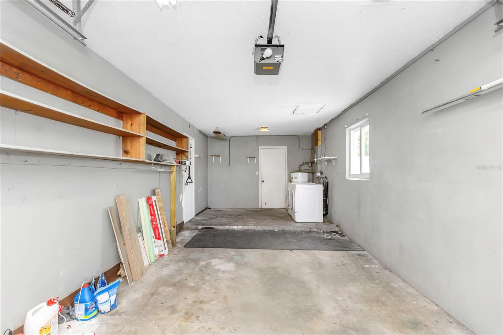 BONNIE BAY UNIT ONE - Residential Lease