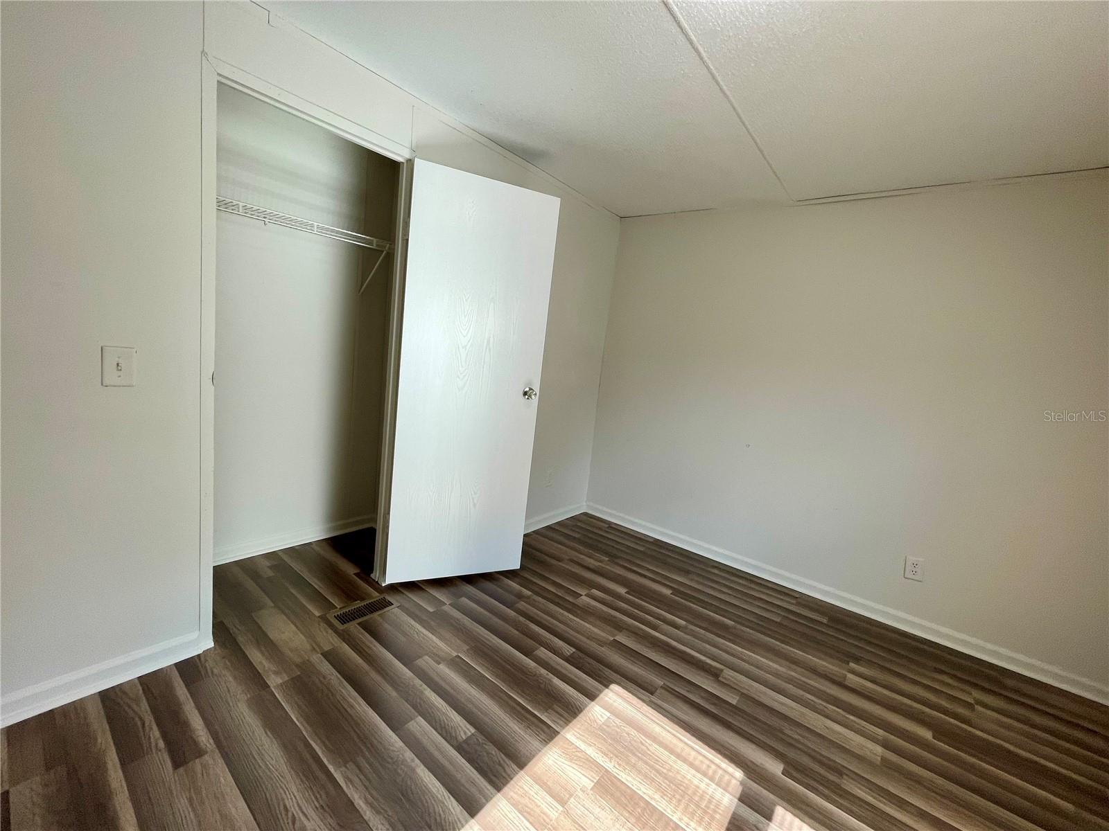 FLORIDA GARDEN LANDS REV M - Residential Lease