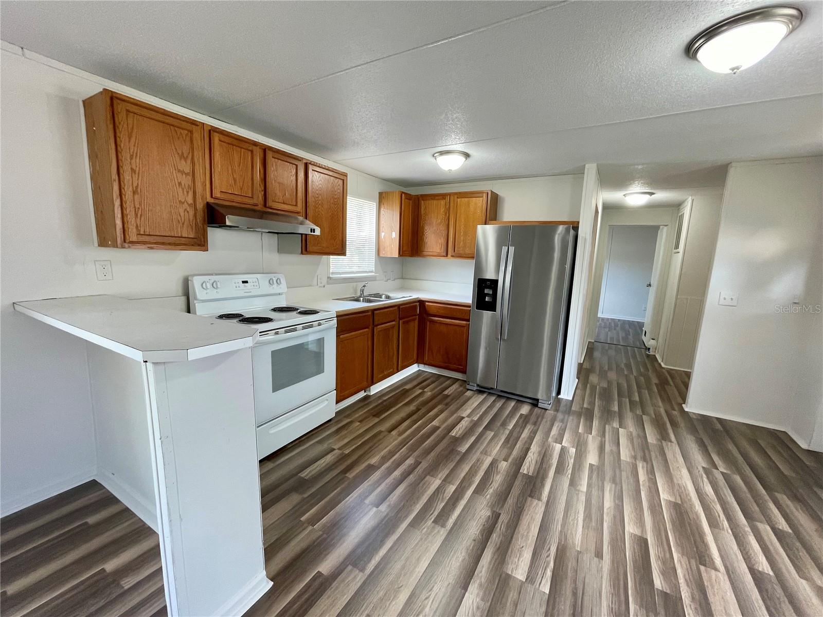 FLORIDA GARDEN LANDS REV M - Residential Lease