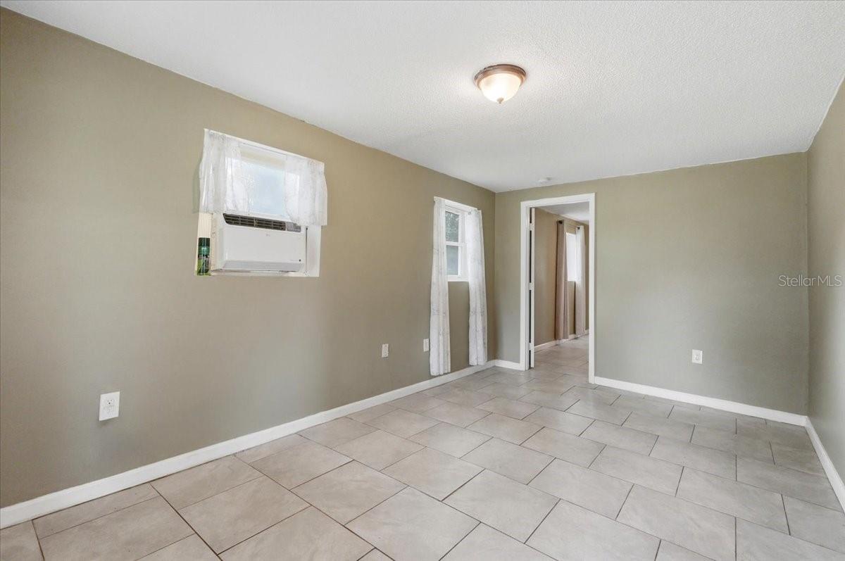 LAKEWOOD PARK - Residential