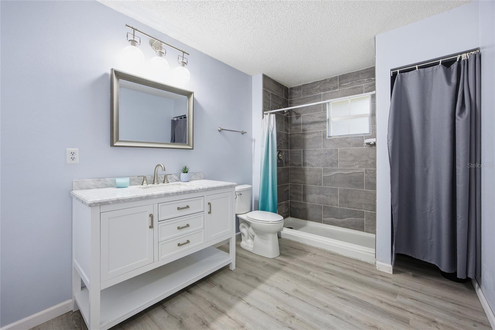 MEADOWBROOK RANCHES - Residential