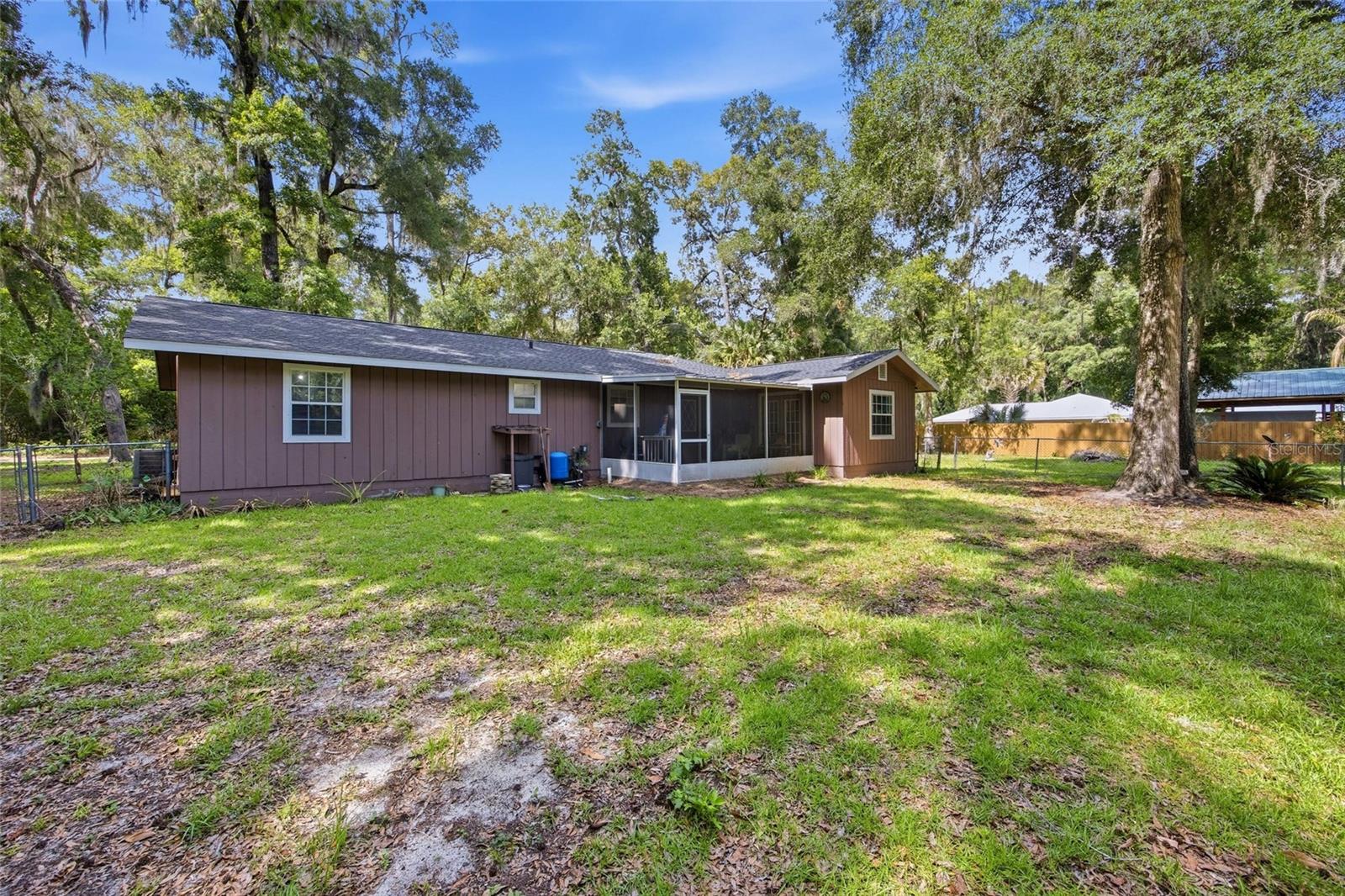 MEADOWBROOK RANCHES - Residential